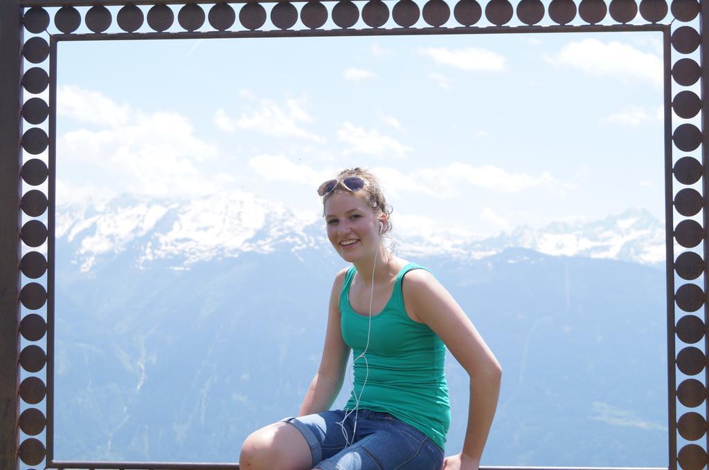 Appartementhaus Nadine Langenfeld Bagian luar foto