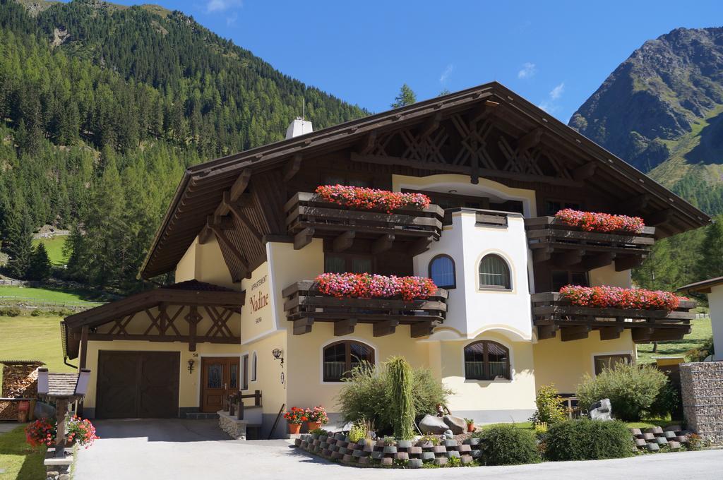 Appartementhaus Nadine Langenfeld Bagian luar foto