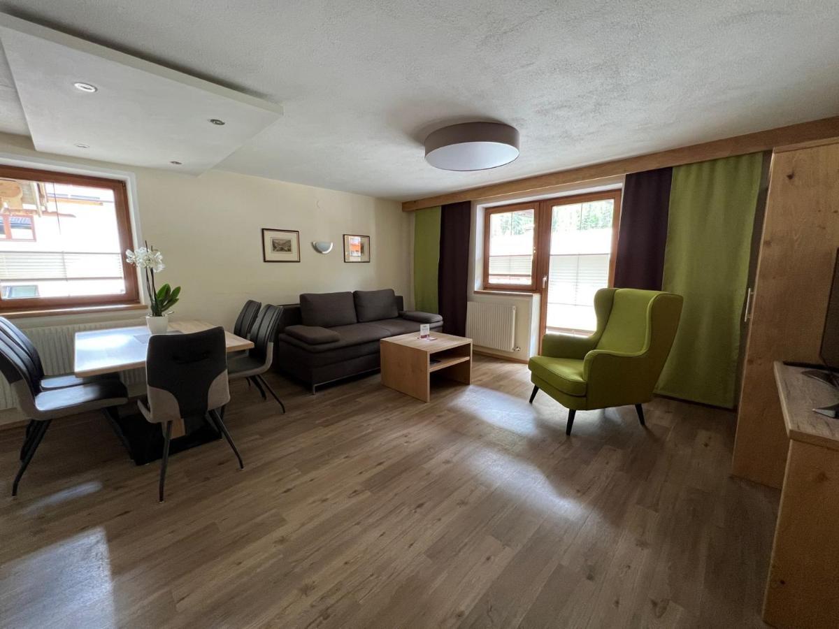Appartementhaus Nadine Langenfeld Bagian luar foto