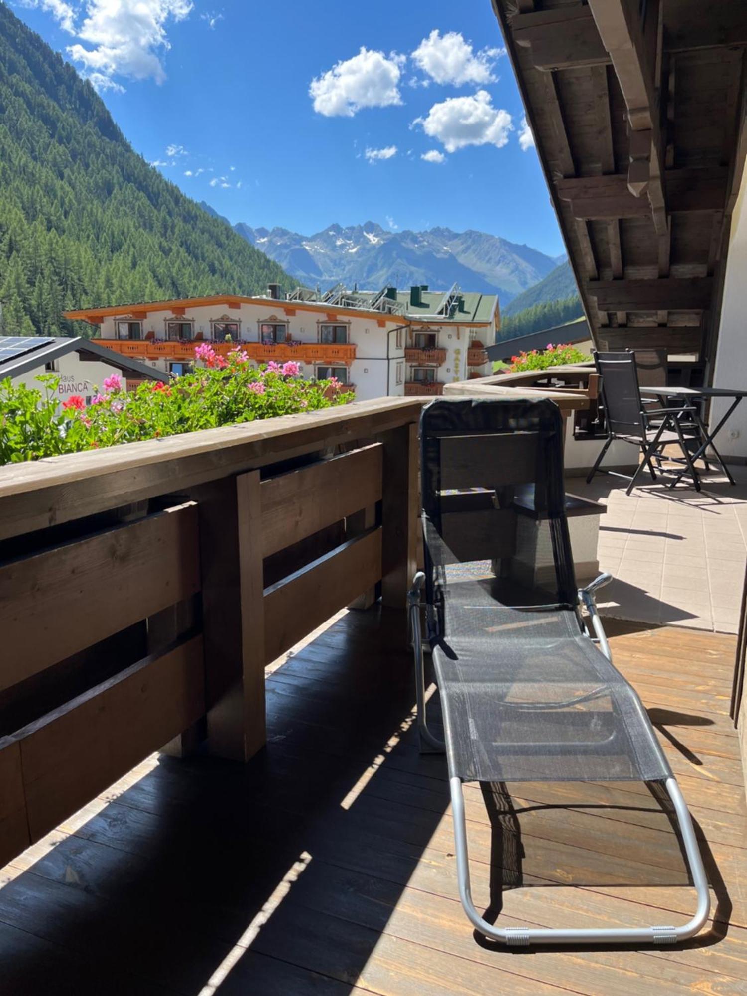 Appartementhaus Nadine Langenfeld Bagian luar foto